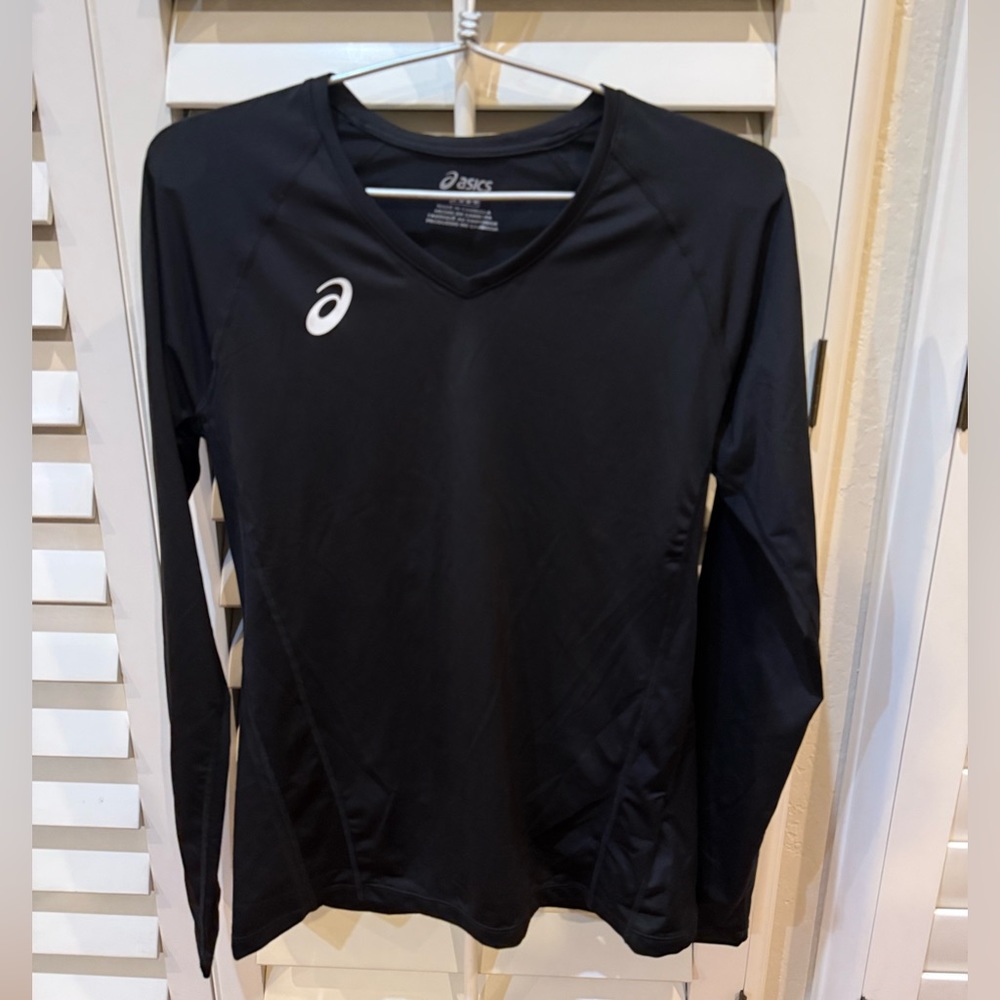 NWOT! ASICS black jersey